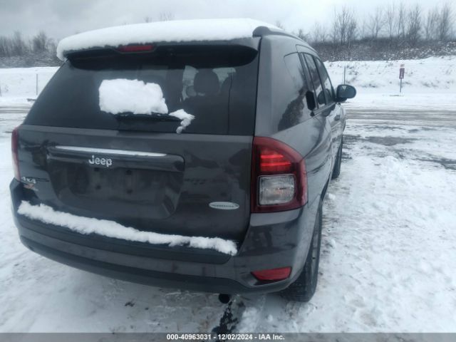 1C4NJDEB2GD657499 Jeep Compass Latitude