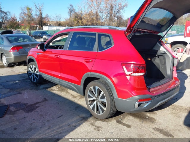 3VVRX7B24NM013155 Volkswagen Taos 1.5t Se