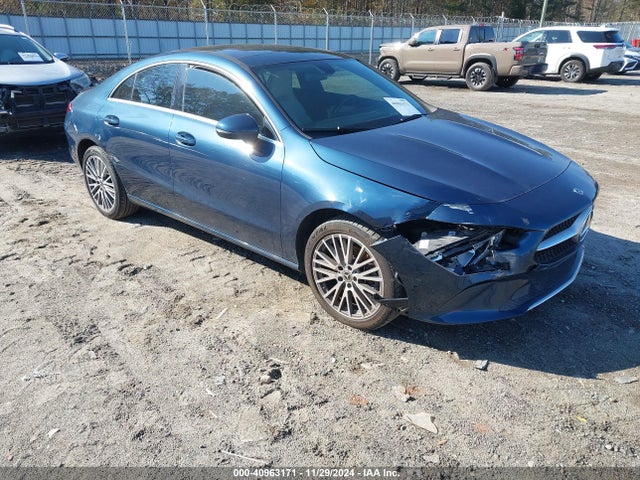 2020 W1K5J4GB4LN147016 main image