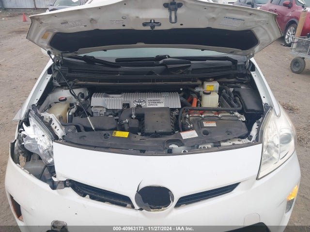 Toyota Prius Four 2015 JTDKN3DU1F0442884 Image 10