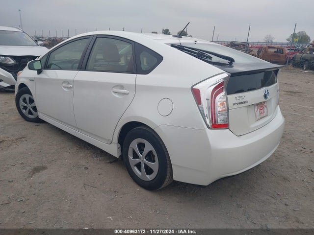 Toyota Prius Four 2015 JTDKN3DU1F0442884 Image 14