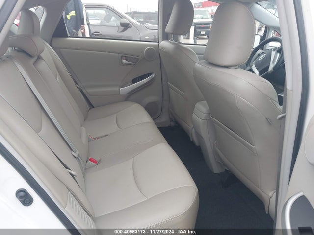 Toyota Prius Four 2015 JTDKN3DU1F0442884 Image 8