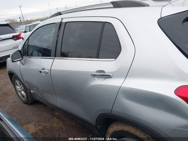 Chevrolet Trax Lt 2019 3GNCJLSBXKL215036 Image 14
