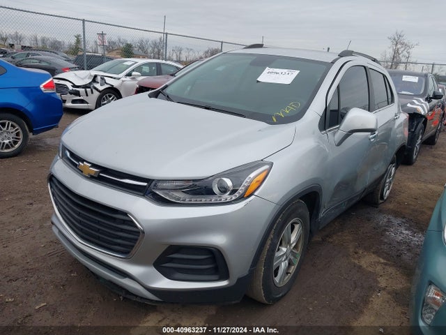 Chevrolet Trax Lt 2019 3GNCJLSBXKL215036 Image 2