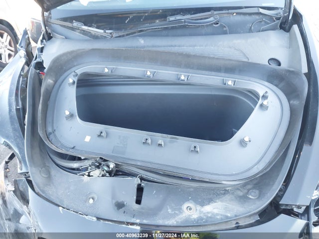 2021 TESLA MODEL Y 5YJYGDEE8MF138774 Photo 9