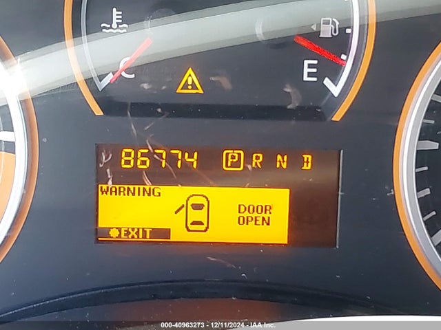 5N1AA0ND0FN616320 Nissan Armada Platinum/sl/sv