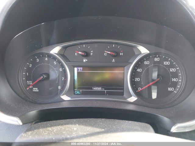 1G1ZD5STXJF172673 Chevrolet MALIBU LT