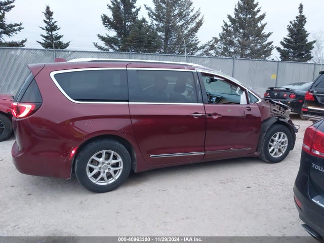 Chrysler Pacifica Touring L 2020 2C4RC1BG0LR276218 Image 13