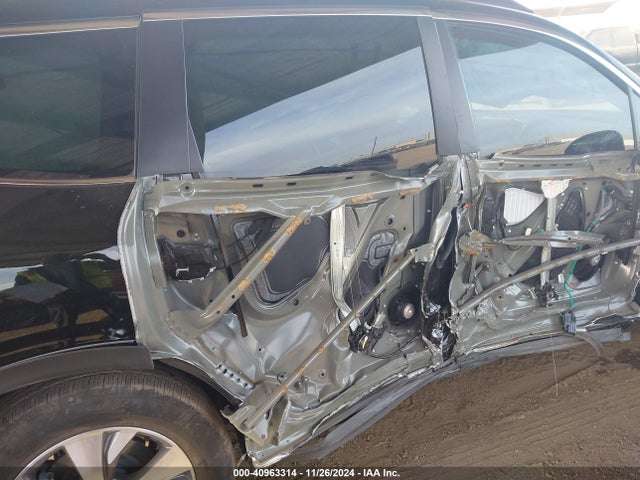4S4WMABDXR3433451 Subaru Ascent Premium 8-passenger