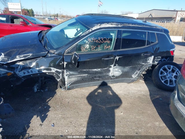 Jeep Compass Latitude Lux 4x4 2022 3C4NJDFBXNT224650 Image 6