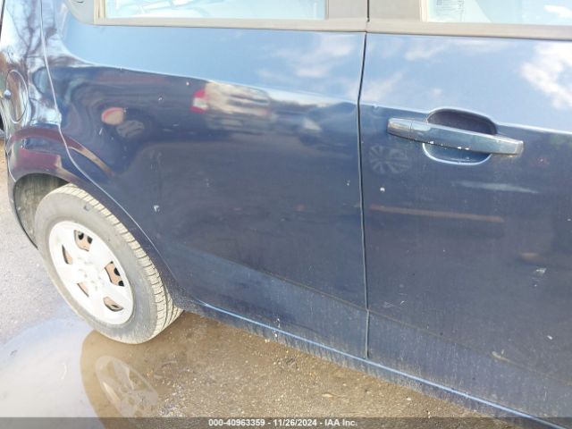 1G1JA6SG2G4114804 Chevrolet Sonic Ls Auto