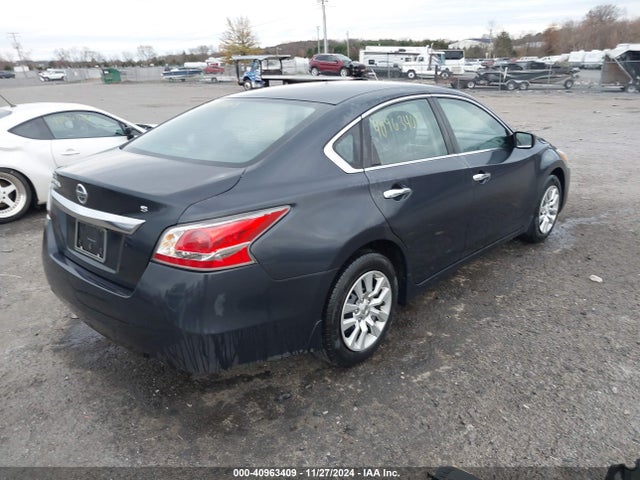 Nissan Altima 2.5 S 2015 1N4AL3AP7FC178266 Image 4
