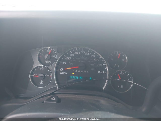 GMC Savana 3500 Work Van 2017 1GTZ7GFF7H1103526 Image 16