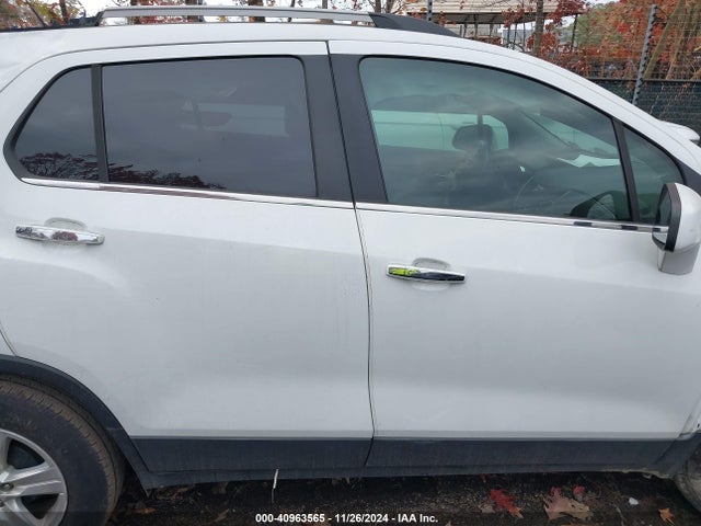 Chevrolet Trax Lt 2019 KL7CJLSB0KB756927 Image 12
