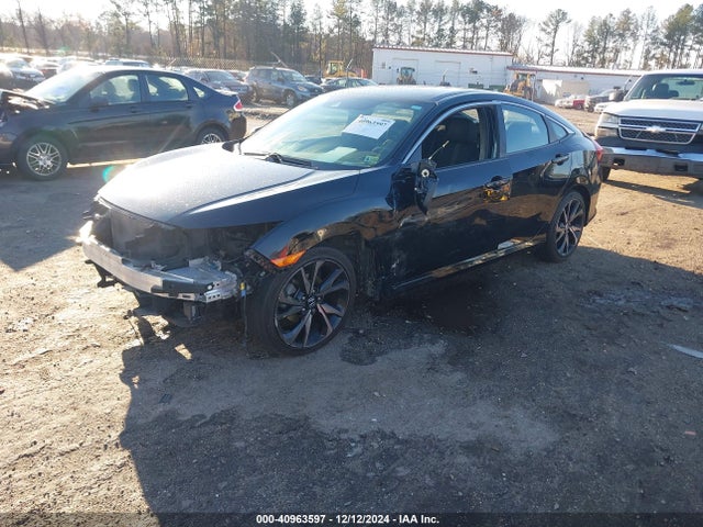 Honda Civic Sport 2019 2HGFC2F80KH569862 Image 2