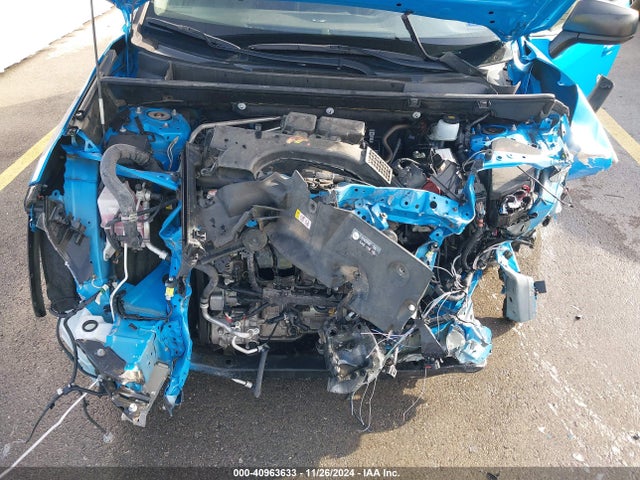 Toyota RAV4 LE 2019 JTMH1RFVXKJ012838 Image 10