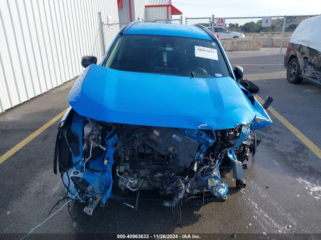 Toyota RAV4 LE 2019 JTMH1RFVXKJ012838 Image 13