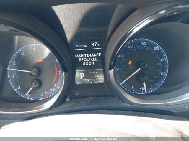 2T1BURHE2FC320419 Toyota Corolla S Premium