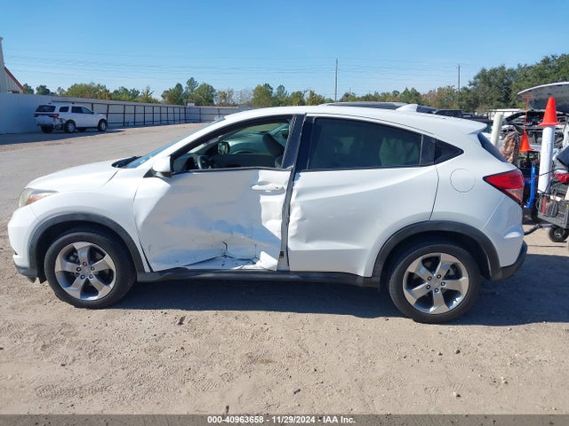 Honda HR-V LX 2018 3CZRU5H34JM705030 Image 14