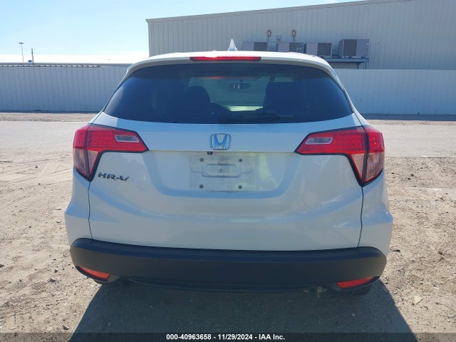 Honda HR-V LX 2018 3CZRU5H34JM705030 Image 16
