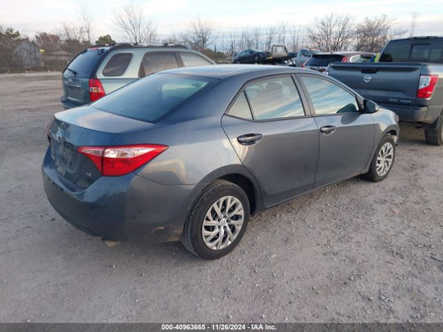 2T1BURHE8JC077319 Toyota COROLLA LE