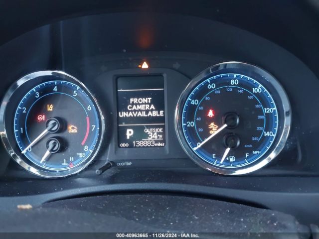 2T1BURHE8JC077319 Toyota COROLLA LE
