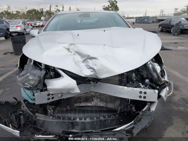 1G1RD6S59JU125430 Chevrolet Volt Premier