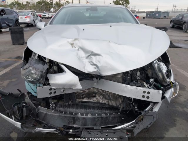 1G1RD6S59JU125430 Chevrolet Volt Premier