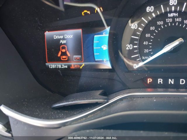 3FA6P0HD5HR339237 Ford FUSION SE