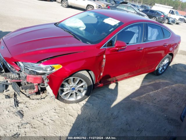 3FA6P0HD5HR339237 Ford FUSION SE