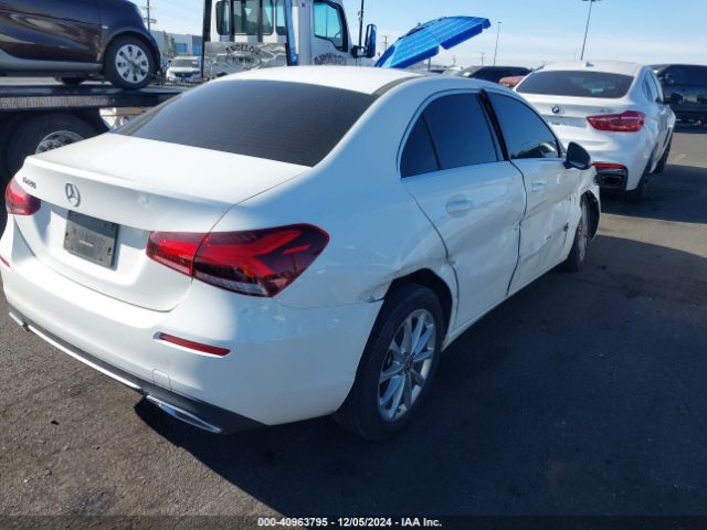 W1K3G4EB6MJ313814 Mercedes-Benz A 220
