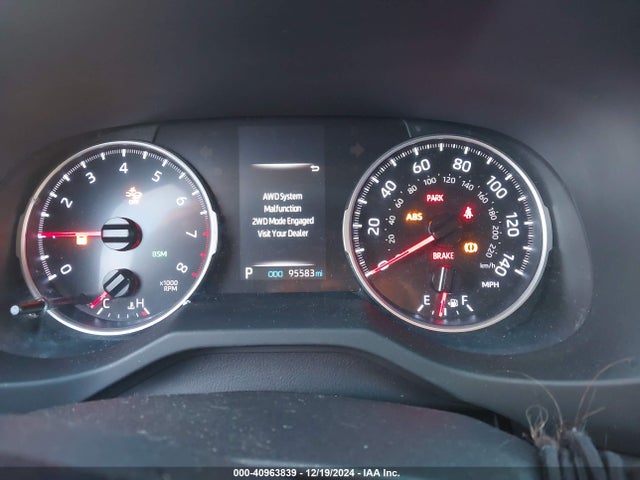 JTMP1RFV2KD039932 Toyota Rav4 Xle