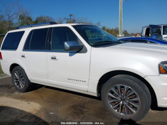 5LMJJ2HT2FEJ11133 Lincoln Navigator