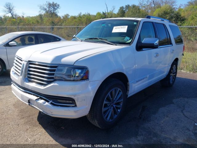 5LMJJ2HT2FEJ11133 Lincoln Navigator