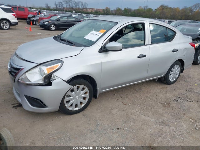Nissan Versa 1.6 S+ 2018 3N1CN7AP7JL888076 Image 2