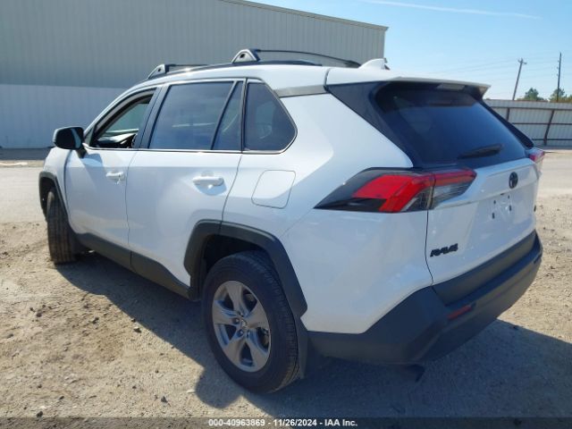 2T3W1RFV4RW345085 Toyota Rav4 Xle