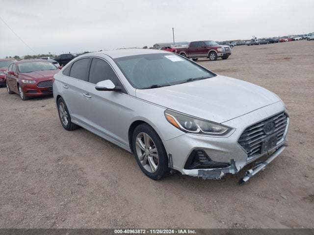 2018 5NPE34AF2JH685078 main image