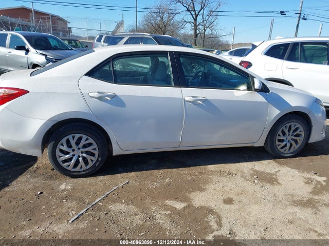 Toyota COROLLA LE 2017 2T1BURHE2HC814329 Image 13