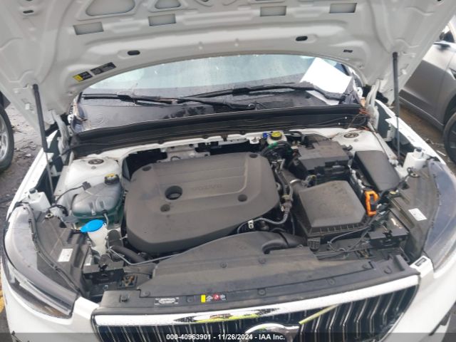2023 VOLVO XC40 YV4L12UA6P2057484 Photo 9
