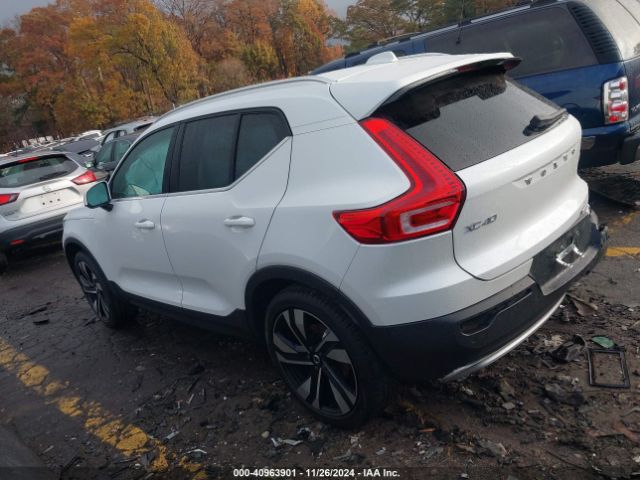 YV4L12UA6P2057484 Volvo Xc40 B5 Ultimate Bright Theme
