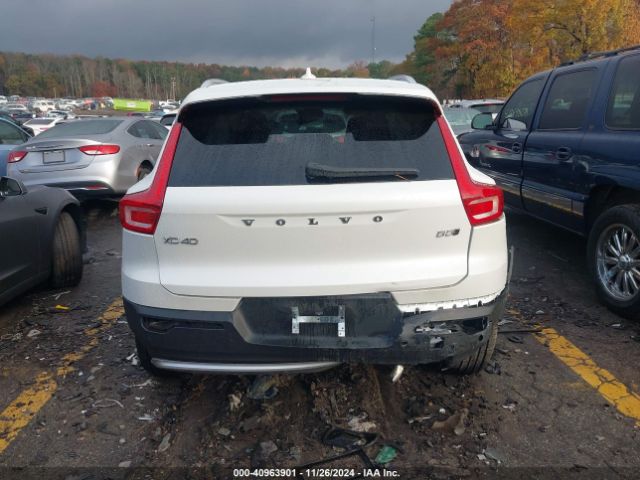 YV4L12UA6P2057484 Volvo Xc40 B5 Ultimate Bright Theme
