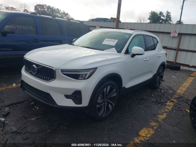 2023 VOLVO XC40 YV4L12UA6P2057484 Photo 1