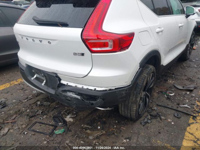 2023 VOLVO XC40 YV4L12UA6P2057484 Photo 5