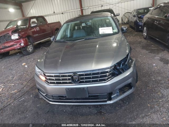 1VWBT7A38HC026189 Volkswagen Passat 1.8t Se