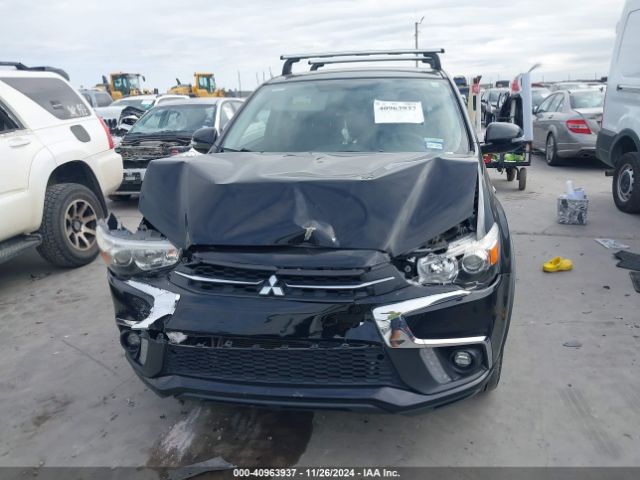 JA4AR3AW3JU017801 Mitsubishi Outlander Sport 2.4 Se