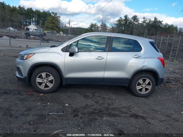 KL7CJNSB1HB209993 Chevrolet TRAX LS