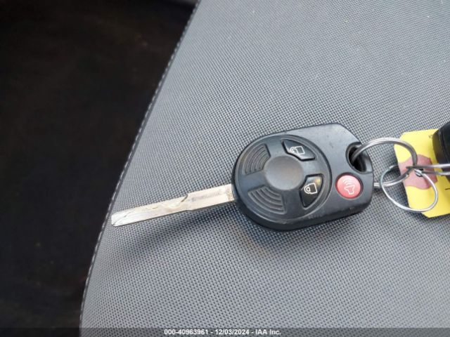 1FMCU9G97GUA47969 Ford ESCAPE SE