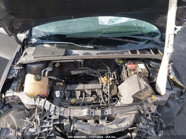 Ford FOCUS SE 2015 1FADP3F25FL353371 Image 10