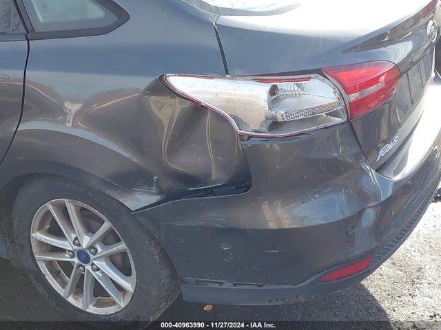 Ford FOCUS SE 2015 1FADP3F25FL353371 Image 13