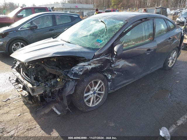 Ford FOCUS SE 2015 1FADP3F25FL353371 Image 2